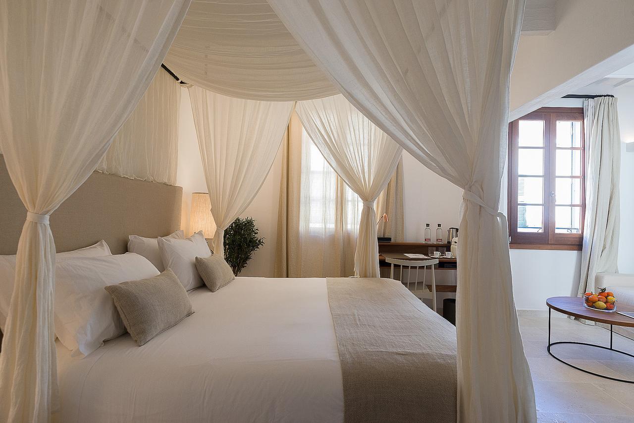 S'Hotelet D'Es Born - Suites & Spa Ciutadella  Bagian luar foto